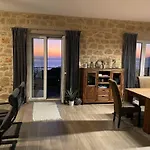 Rapunzel's Tower Mani Villa *