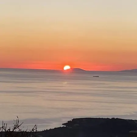 Rapunzel's Tower Mani Βίλα *