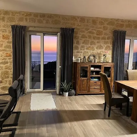 Rapunzel's Tower Mani Βίλα *