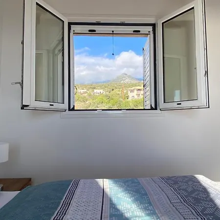 Βίλα Rapunzel's Tower Mani *