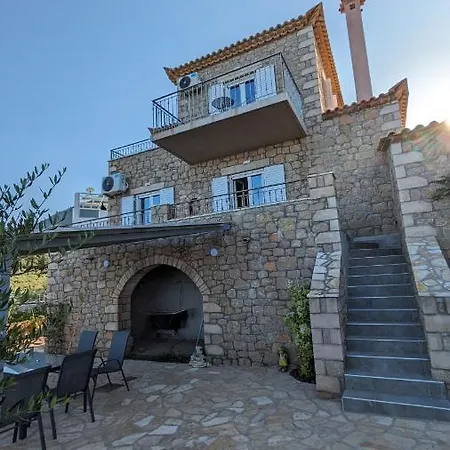 Rapunzel's Tower Mani *