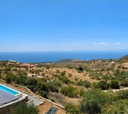 Rapunzel's Tower Mani Βίλα