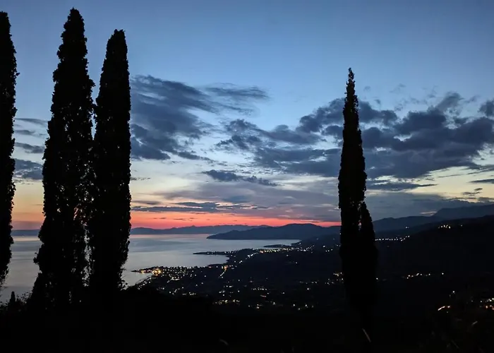 Villa Rapunzel's Tower Mani Neokhórion